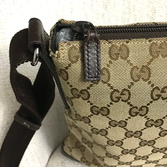 Authentic GUCCI unisex crossbody bag brown monogram canvas - Picture 8 of 15